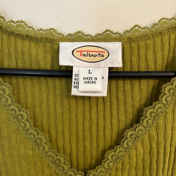 Talbots‎ Knit Top Sz L Green Lace Trim V Neck Ruched Pima Cotton Modal Fitted - Picture 2 of 7